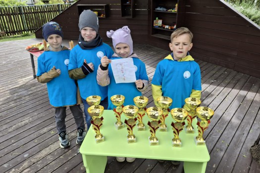 Sukvietėme draugus į orientacines žaidynes „Sveikiau ir judriau“