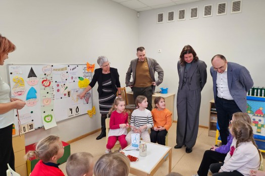 Darželyje lankėsi svečiai iš Nyderlandų karalystės